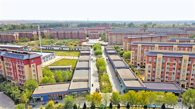 <p>    ԷС</p>